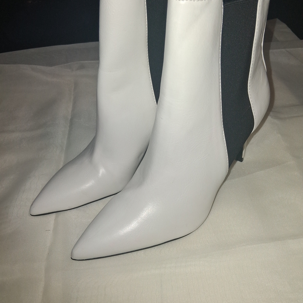 Bershka Black and White Heeled Boots
